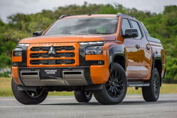 NEW TRITON 2025